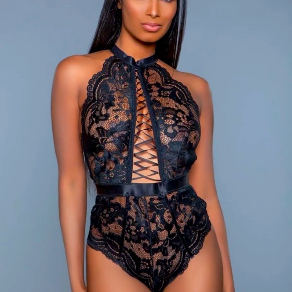 Lingerie Bodysuit - Picture 2 of 2